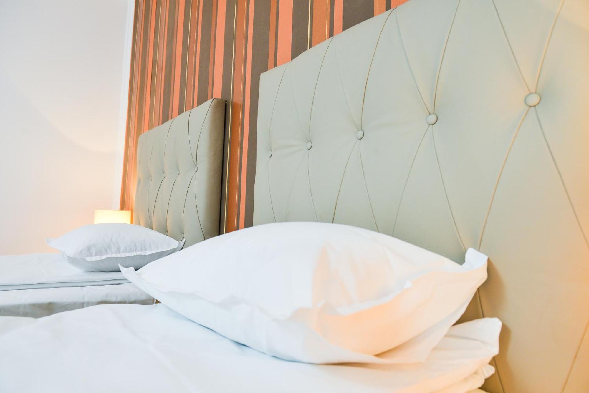 Park House Hotel Dej Room photo
